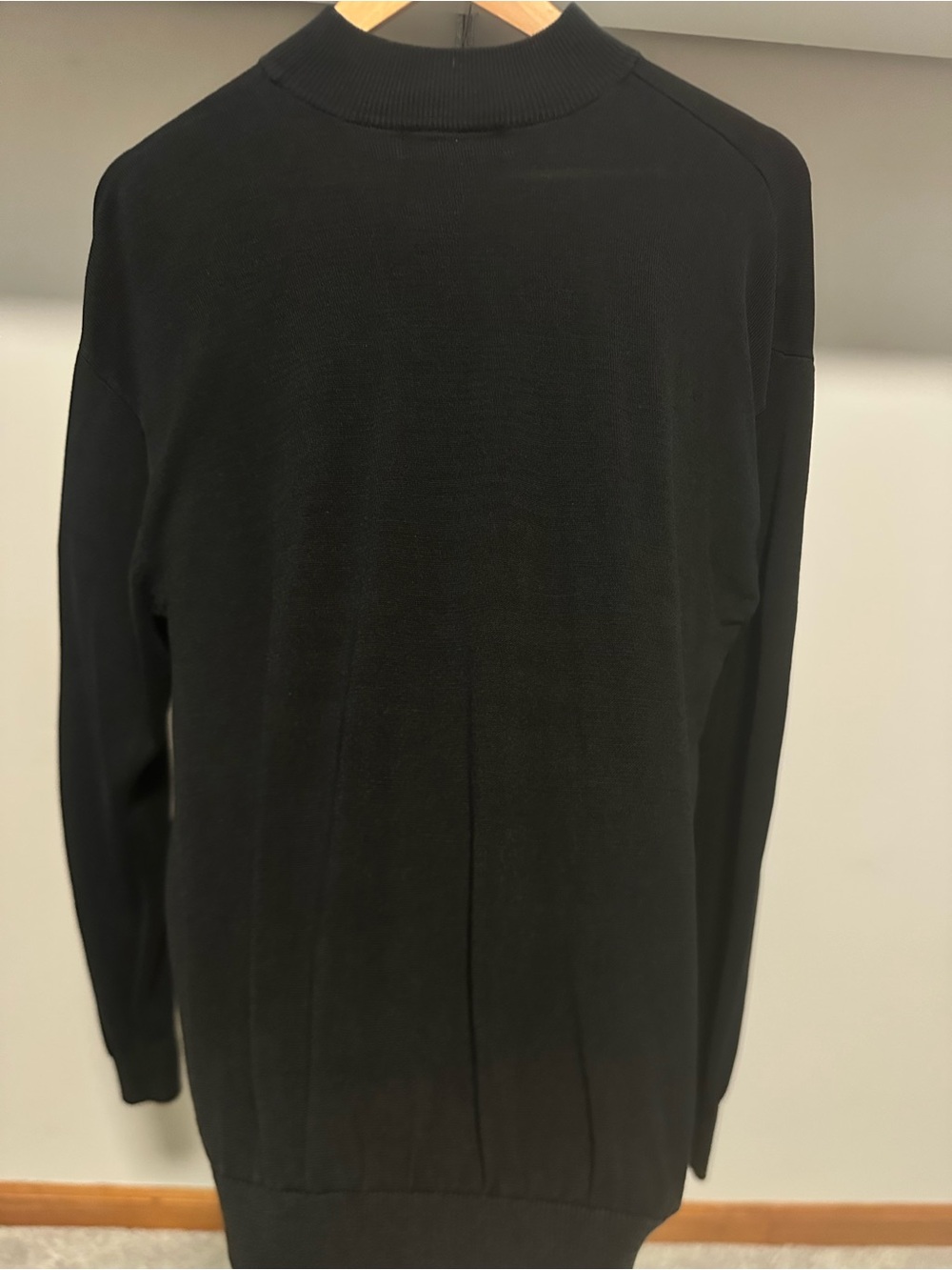 Men's L Baracuta Black Mock Neck Sweater - Classic Lightweight Knit Silk Blend - Picture 11 of 13